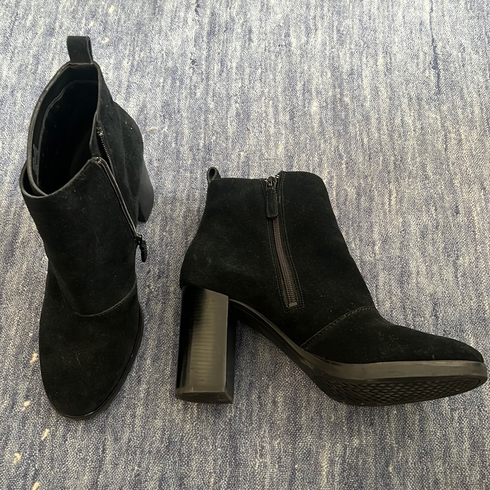 COLE HAAN boots